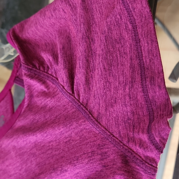 Champion, Girls, M(7-8), Raspberry, Cap Sleeves, 2 Back Openings - Picture 10 of 10